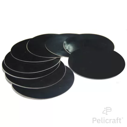 Protection pour poignée magnétique en caoutchouc destinée à protéger les surfaces lors de la manipulation de plaques de tôle